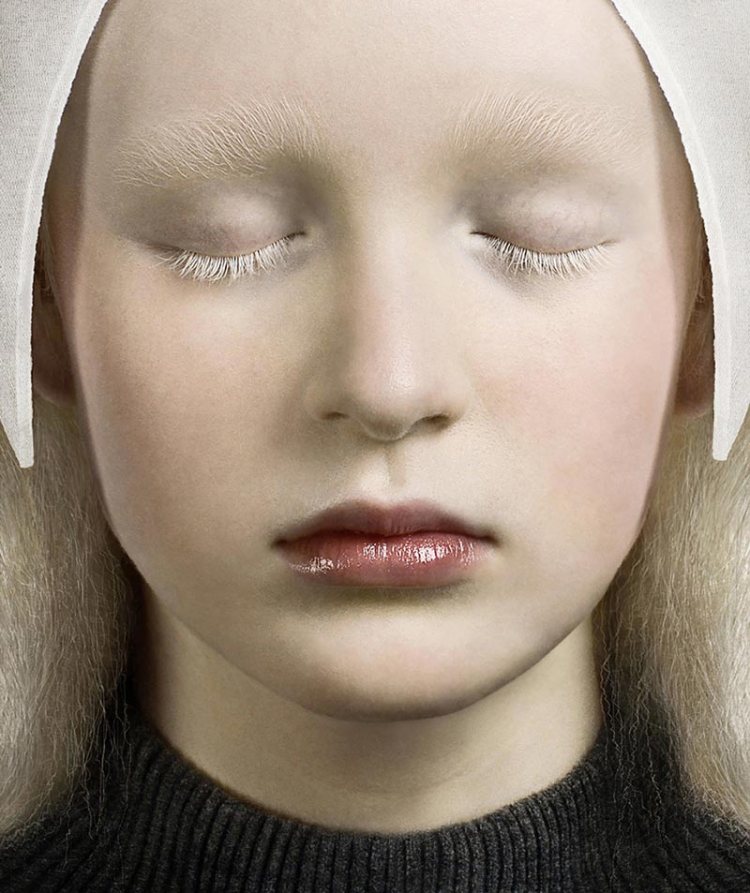 De la série Jeweled (Vision) 2016, Justine Tjalinks